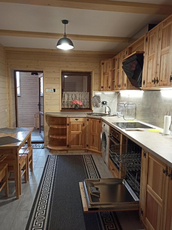 Brand New 2020 Specious Apartment Druzi 2 ポリャニーツァ エクステリア 写真