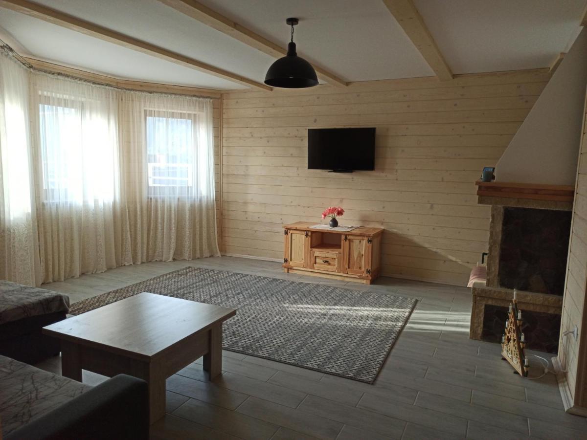 Brand New 2020 Specious Apartment Druzi 2 ポリャニーツァ エクステリア 写真
