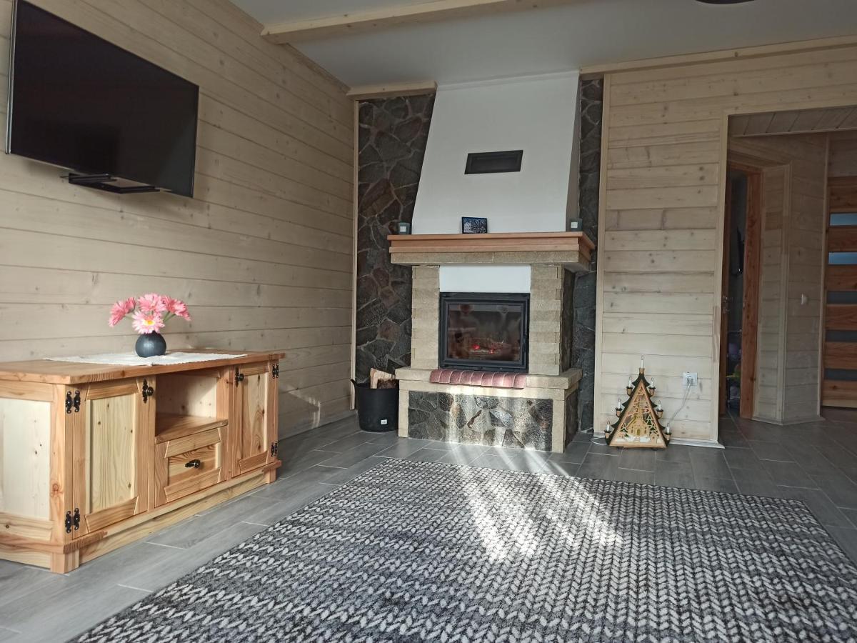 Brand New 2020 Specious Apartment Druzi 2 ポリャニーツァ エクステリア 写真
